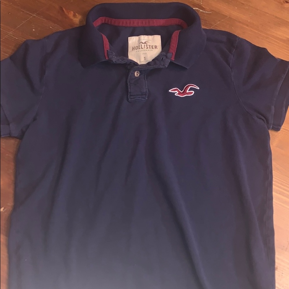 EUC Men’s Navy Hollister Polo with 2 Buttons